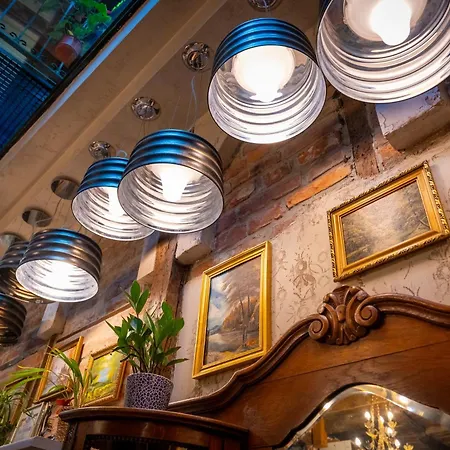 Diabora-veliko Tarnovo בית הארחה 3*