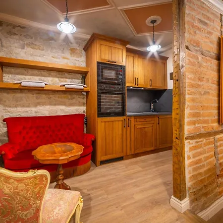 Diabora-veliko Tarnovo בית הארחה וליקו טורנובו